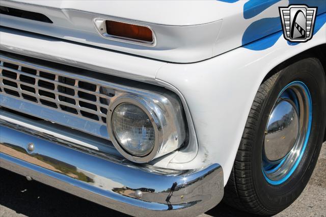 Photo of 1963 Blue and white Chevrolet C10/K10