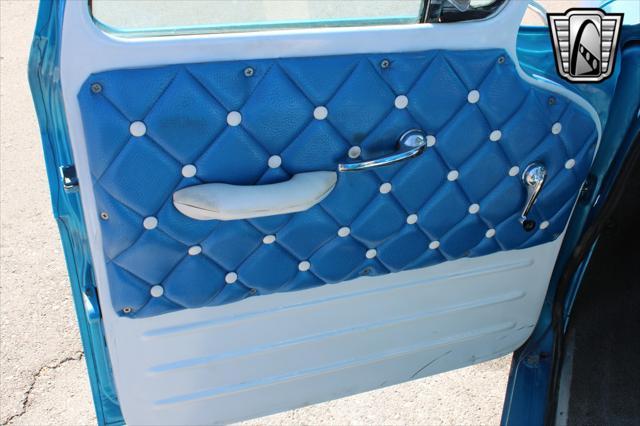 Photo of 1963 Blue and white Chevrolet C10/K10