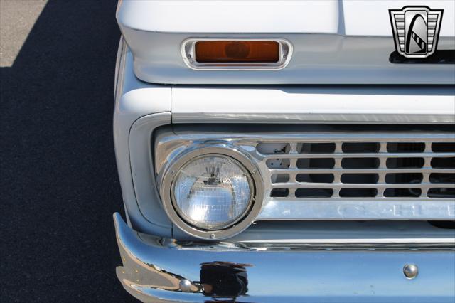 Photo of 1963 Blue and white Chevrolet C10/K10