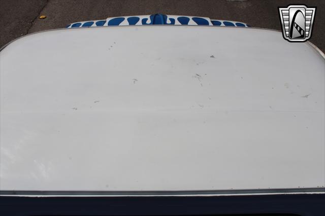 Photo of 1963 Blue and white Chevrolet C10/K10