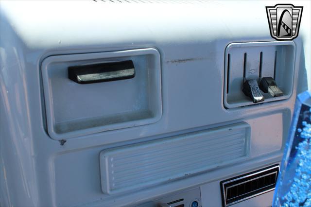 Photo of 1963 Blue and white Chevrolet C10/K10