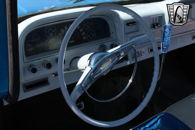 Photo of 1963 Blue and white Chevrolet C10/K10