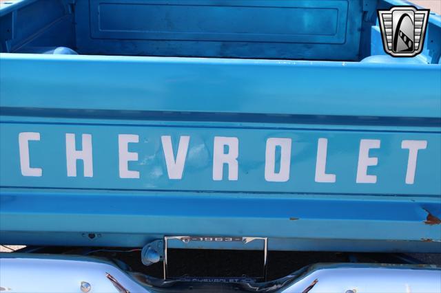 Photo of 1963 Blue and white Chevrolet C10/K10