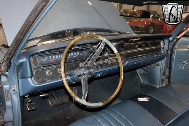 Photo of 1965 Blue Pontiac Catalina
