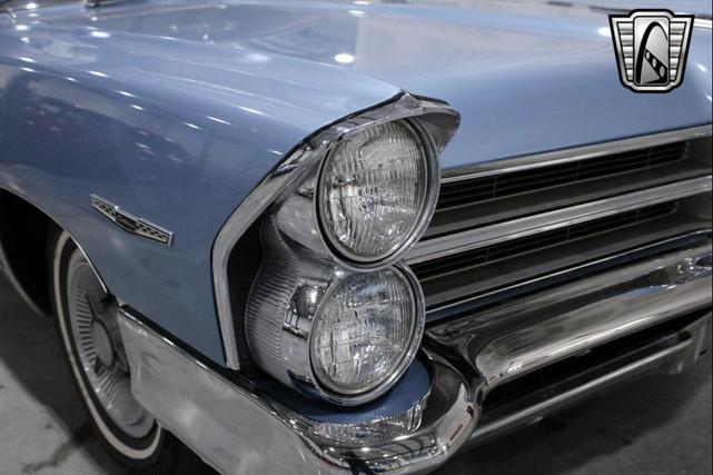 Photo of 1965 Blue Pontiac Catalina
