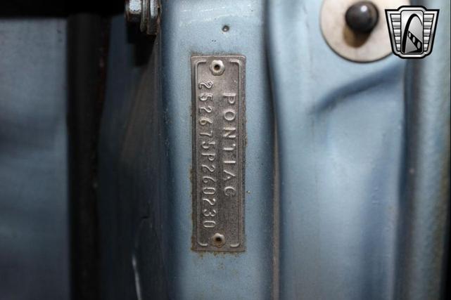 Photo of 1965 Blue Pontiac Catalina