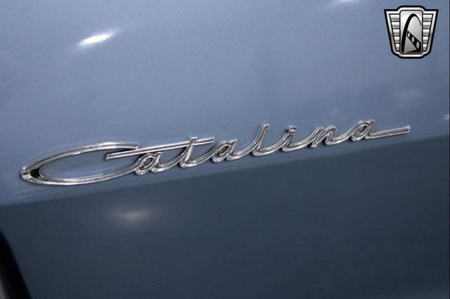 Photo of 1965 Blue Pontiac Catalina
