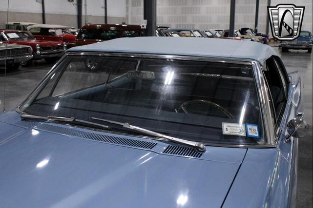 Photo of 1965 Blue Pontiac Catalina