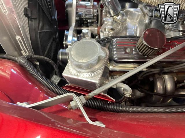 Photo of 1952 Red Chevrolet Pickup Truck