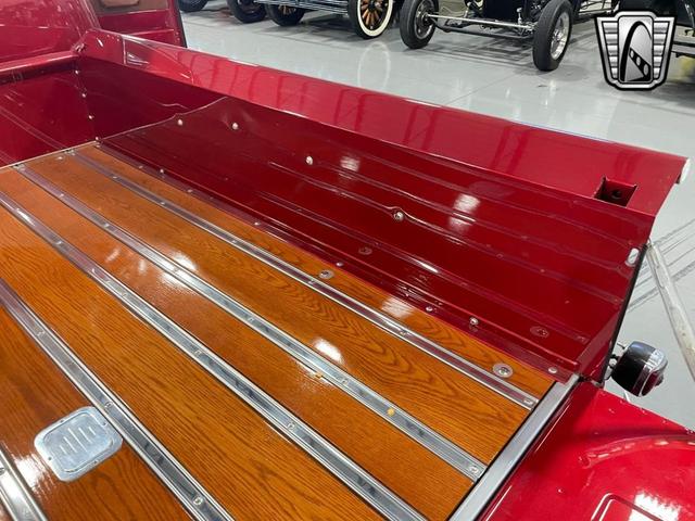 Photo of 1952 Red Chevrolet Pickup Truck