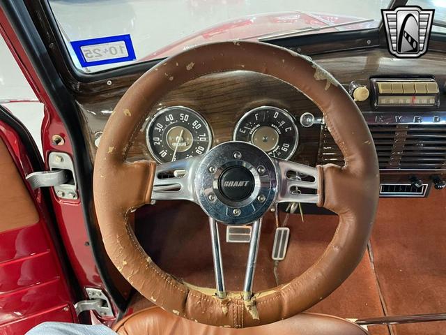 Photo of 1952 Red Chevrolet Pickup Truck