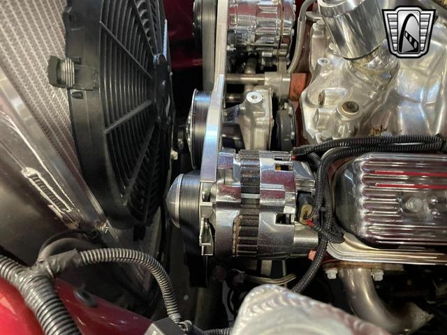 Photo of 1952 Red Chevrolet Pickup Truck