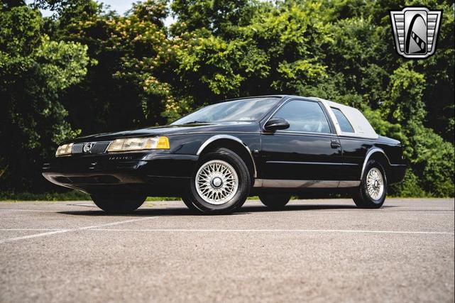 Photo of 1995 Black Mercury Cougar