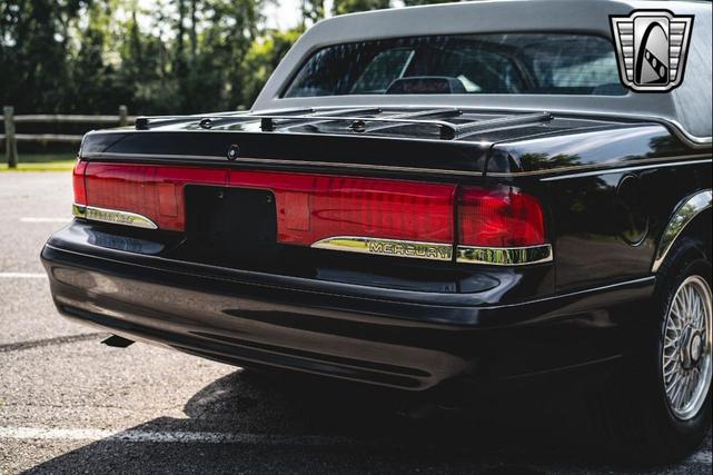 Photo of 1995 Black Mercury Cougar