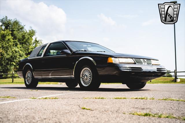 Photo of 1995 Black Mercury Cougar