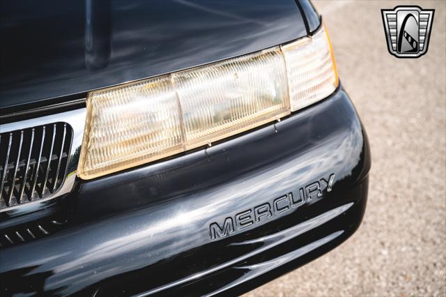 Photo of 1995 Black Mercury Cougar