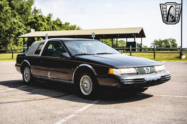 Photo of 1995 Black Mercury Cougar
