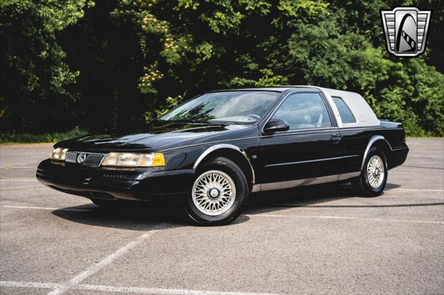 Photo of 1995 Black Mercury Cougar