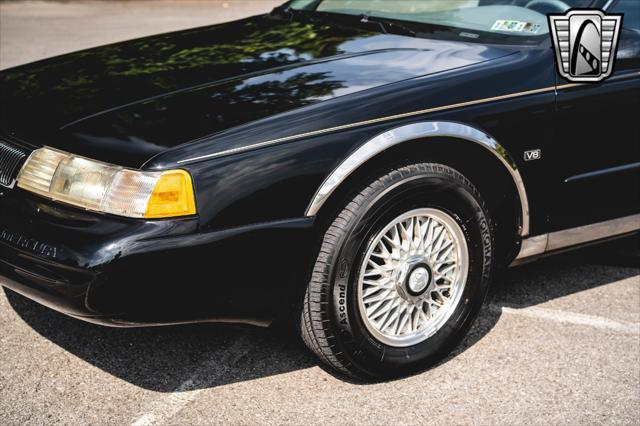Photo of 1995 Black Mercury Cougar
