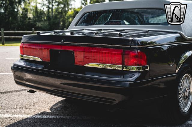 Photo of 1995 Black Mercury Cougar