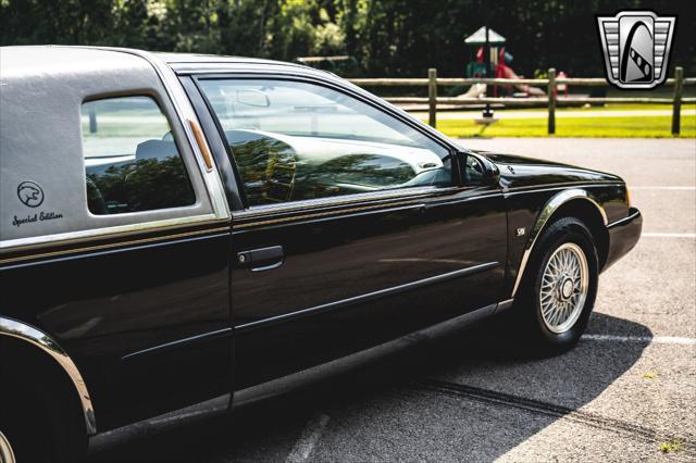 Photo of 1995 Black Mercury Cougar