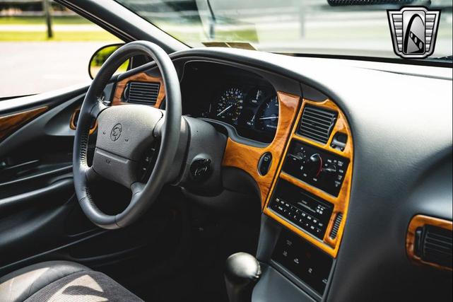 Photo of 1995 Black Mercury Cougar