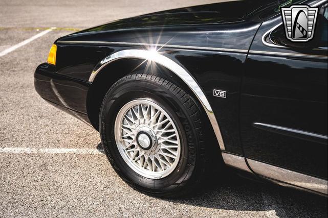 Photo of 1995 Black Mercury Cougar