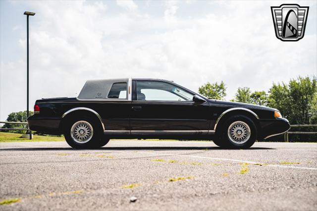 Photo of 1995 Black Mercury Cougar