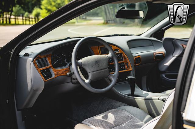 Photo of 1995 Black Mercury Cougar