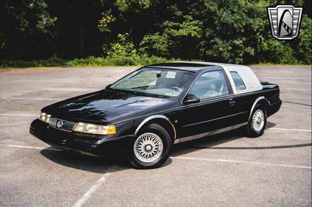 Photo of 1995 Black Mercury Cougar