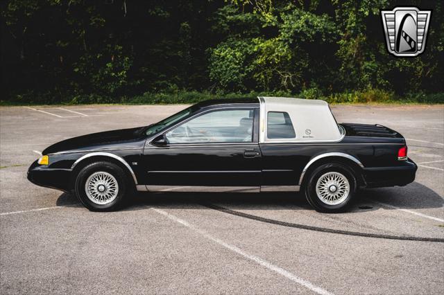 Photo of 1995 Black Mercury Cougar