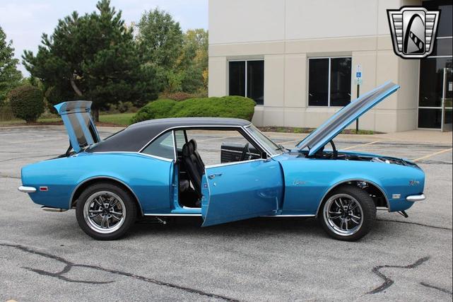 Photo of 1968 Blue/Black Stripe Chevrolet Camaro