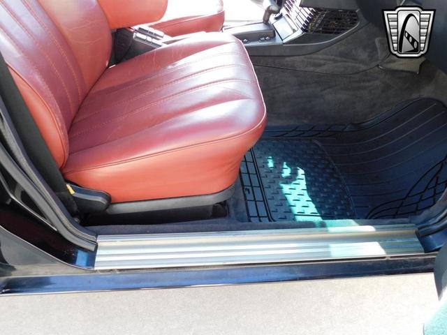 Photo of 1987 Black BMW 528