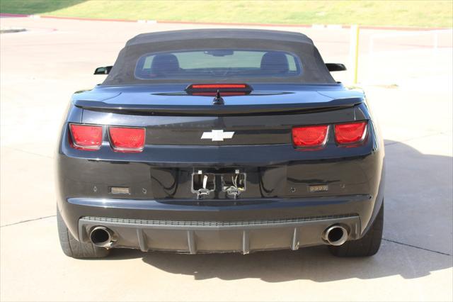 Photo of 2012 Black Chevrolet Camaro
