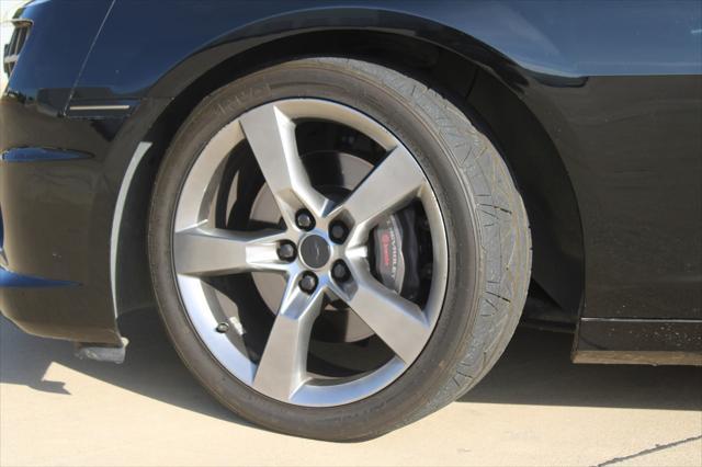 Photo of 2012 Black Chevrolet Camaro