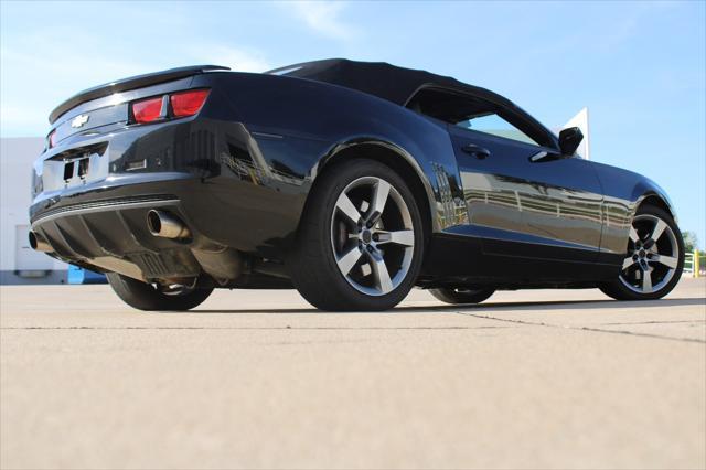 Photo of 2012 Black Chevrolet Camaro