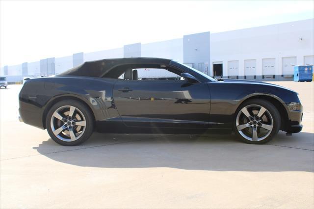Photo of 2012 Black Chevrolet Camaro