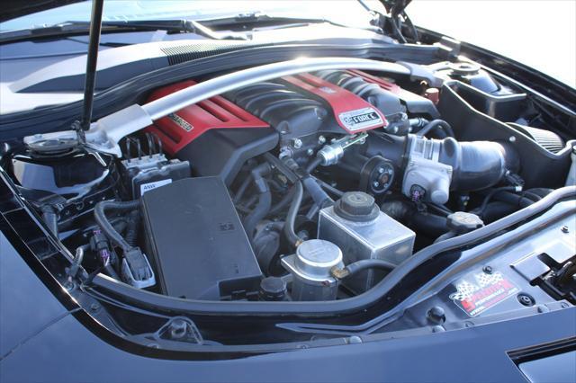 Photo of 2012 Black Chevrolet Camaro