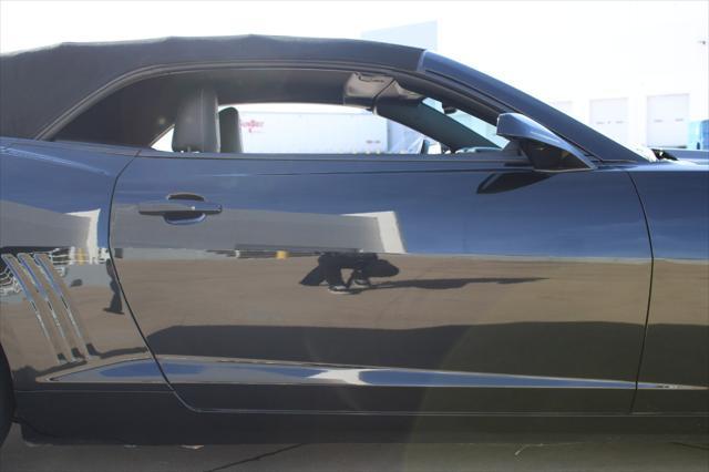Photo of 2012 Black Chevrolet Camaro