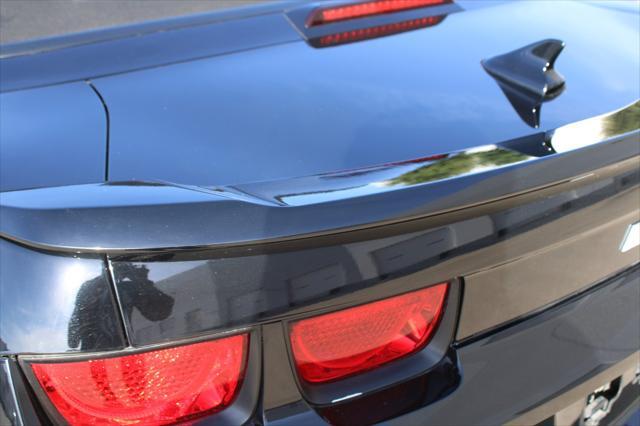 Photo of 2012 Black Chevrolet Camaro