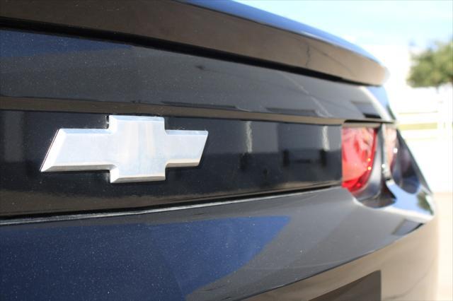 Photo of 2012 Black Chevrolet Camaro
