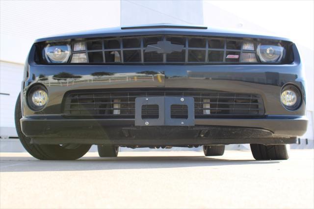 Photo of 2012 Black Chevrolet Camaro