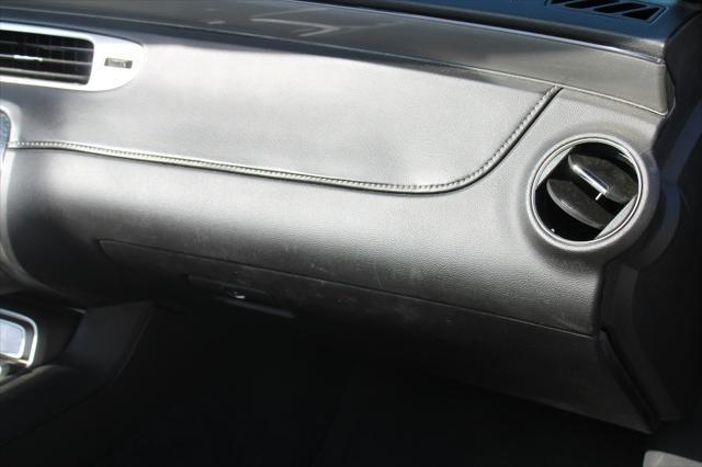 Photo of 2012 Black Chevrolet Camaro