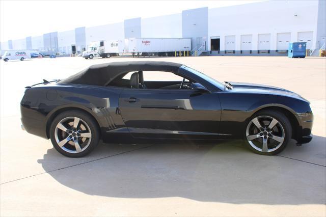 Photo of 2012 Black Chevrolet Camaro