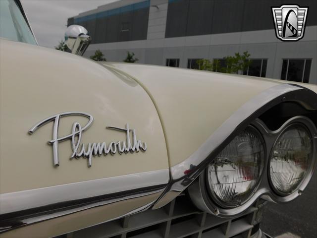 Photo of 1959 White Plymouth Sport Fury