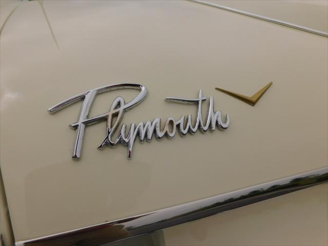Photo of 1959 White Plymouth Sport Fury