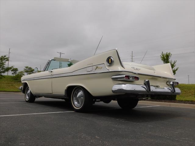 Photo of 1959 White Plymouth Sport Fury