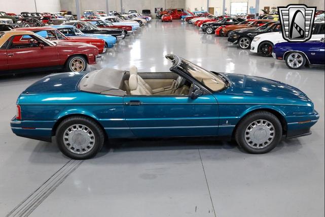 Photo of 1993 Verde Flax Metallic Cadillac Allante