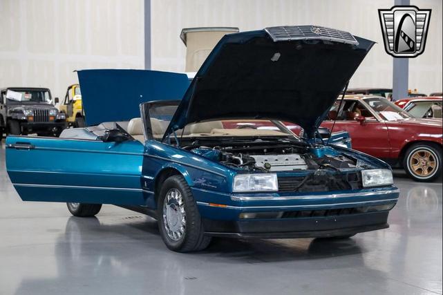 Photo of 1993 Verde Flax Metallic Cadillac Allante