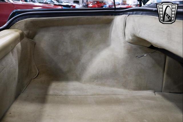 Photo of 1993 Verde Flax Metallic Cadillac Allante